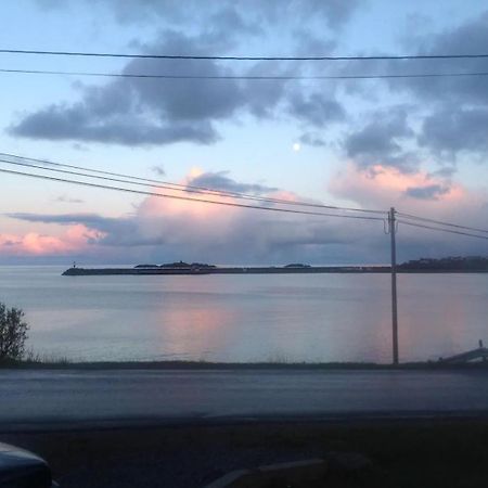 Utsiktsperle Pa Reine I Lofoten Екстериор снимка